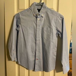 Tommy Hilfiger boys’ size 8 button down shirt.